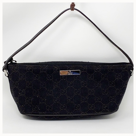 Gucci Handbags - Authentic Gucci Pochette Bag